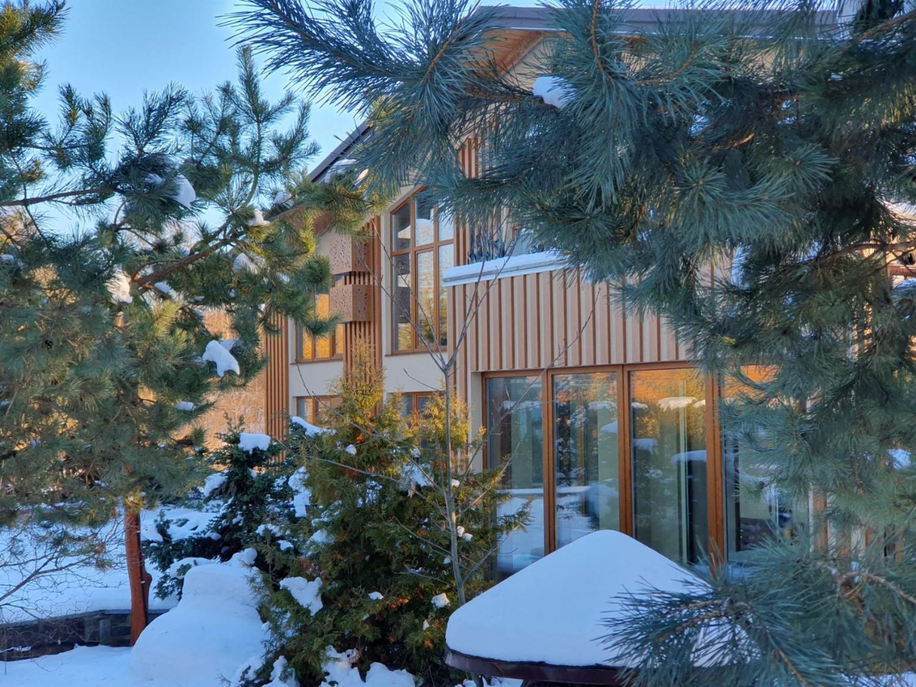 Фільварок Кмитів Hotel Velyki Kosharishcha Bagian luar foto