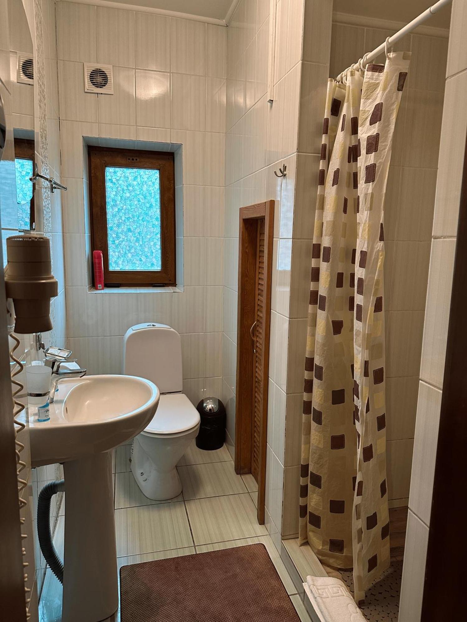 Фільварок Кмитів Hotel Velyki Kosharishcha Bagian luar foto
