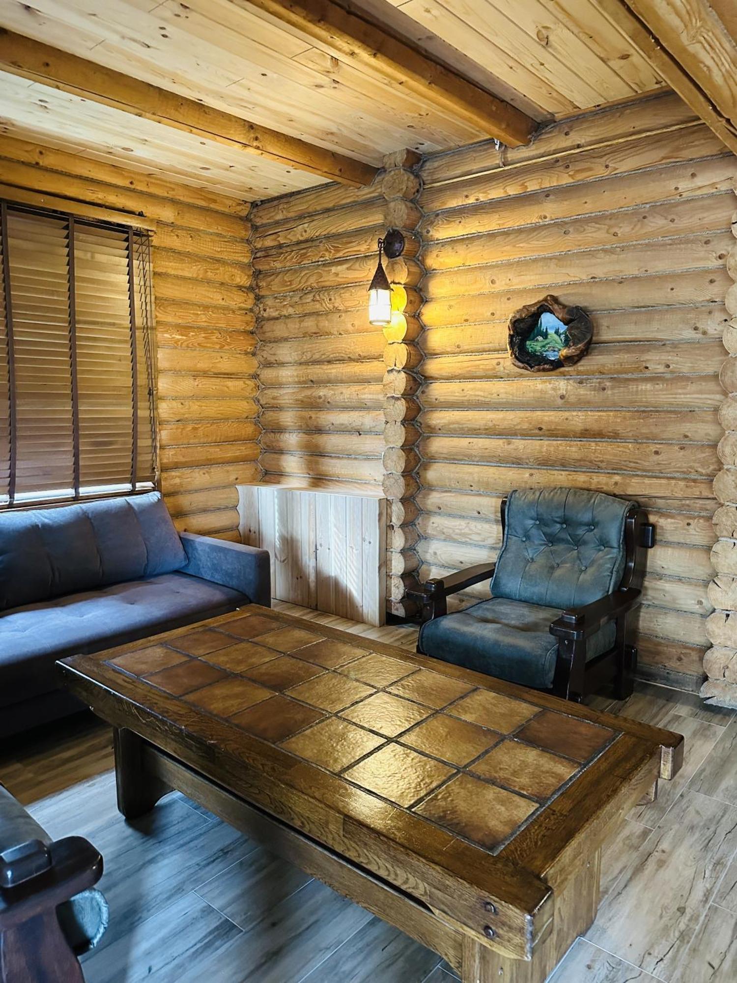 Фільварок Кмитів Hotel Velyki Kosharishcha Bagian luar foto