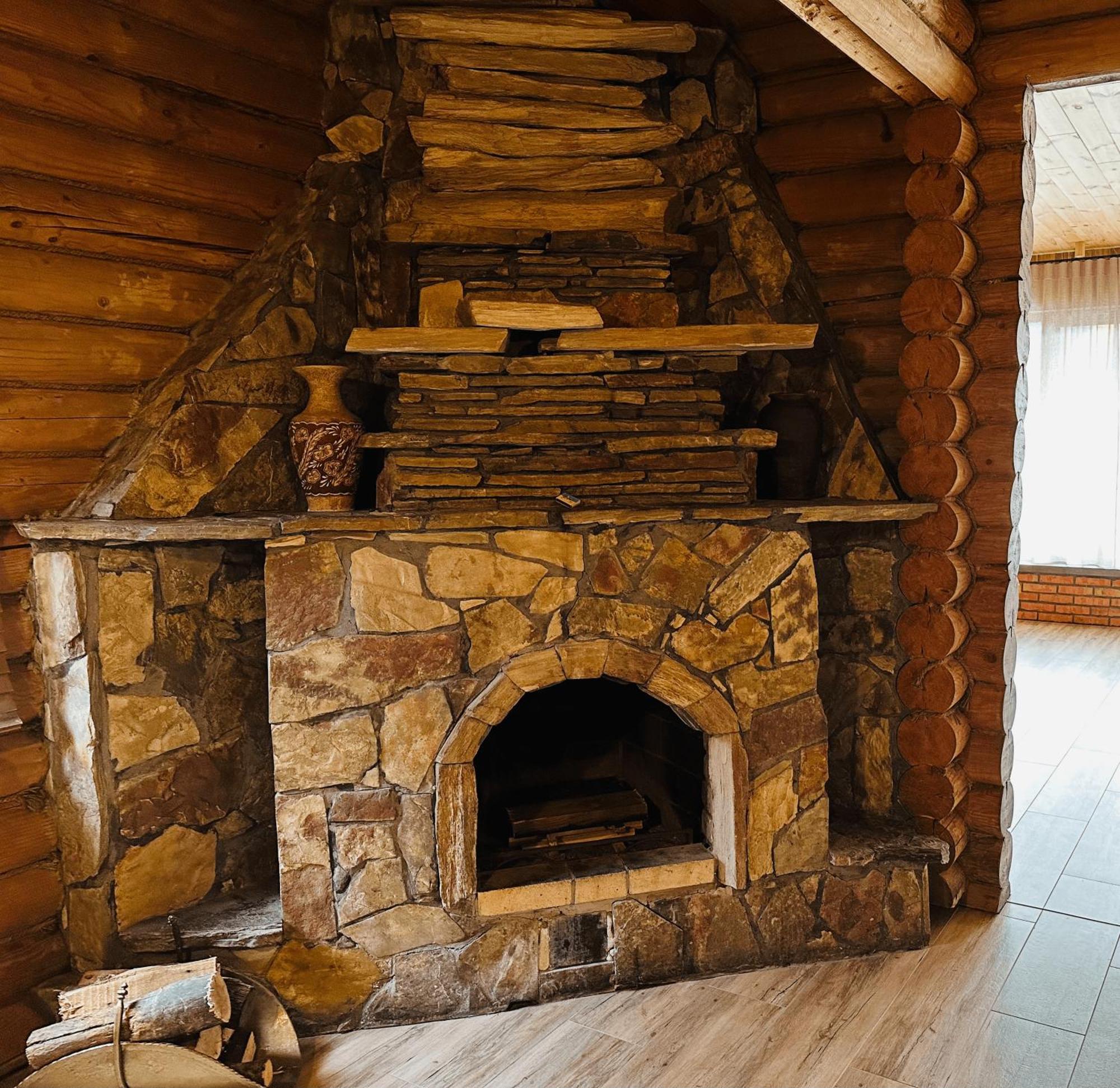 Фільварок Кмитів Hotel Velyki Kosharishcha Bagian luar foto