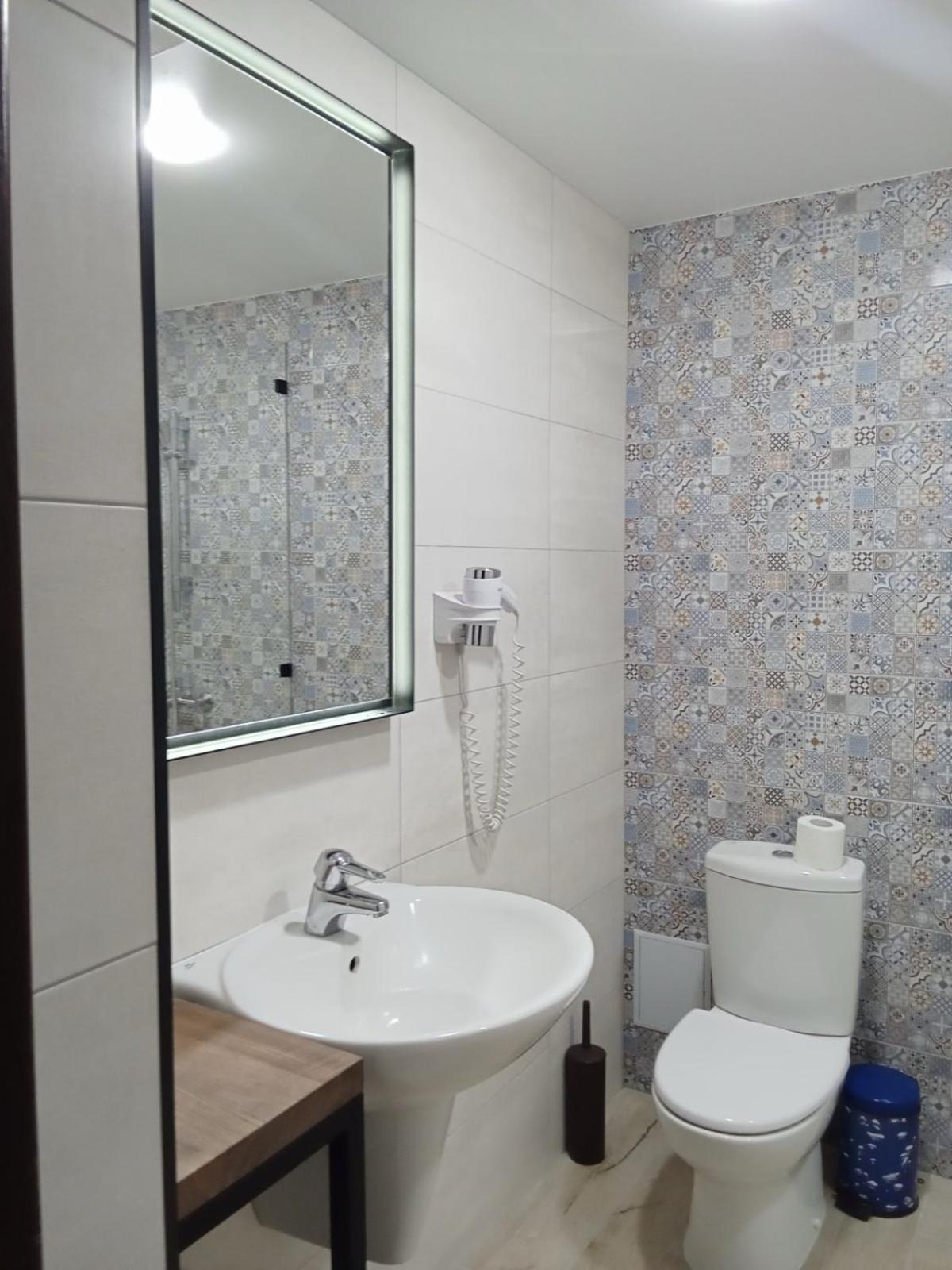 Фільварок Кмитів Hotel Velyki Kosharishcha Bagian luar foto
