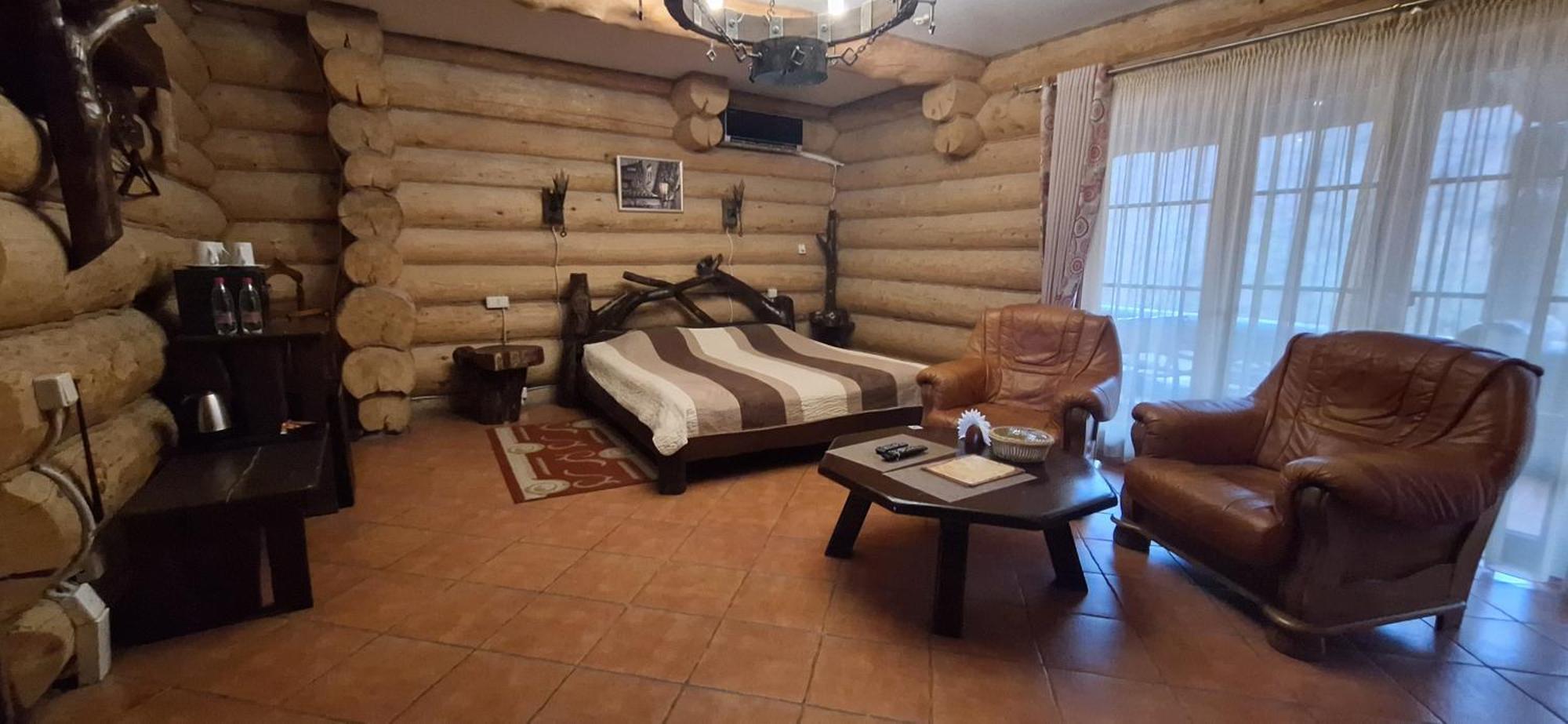 Фільварок Кмитів Hotel Velyki Kosharishcha Bagian luar foto
