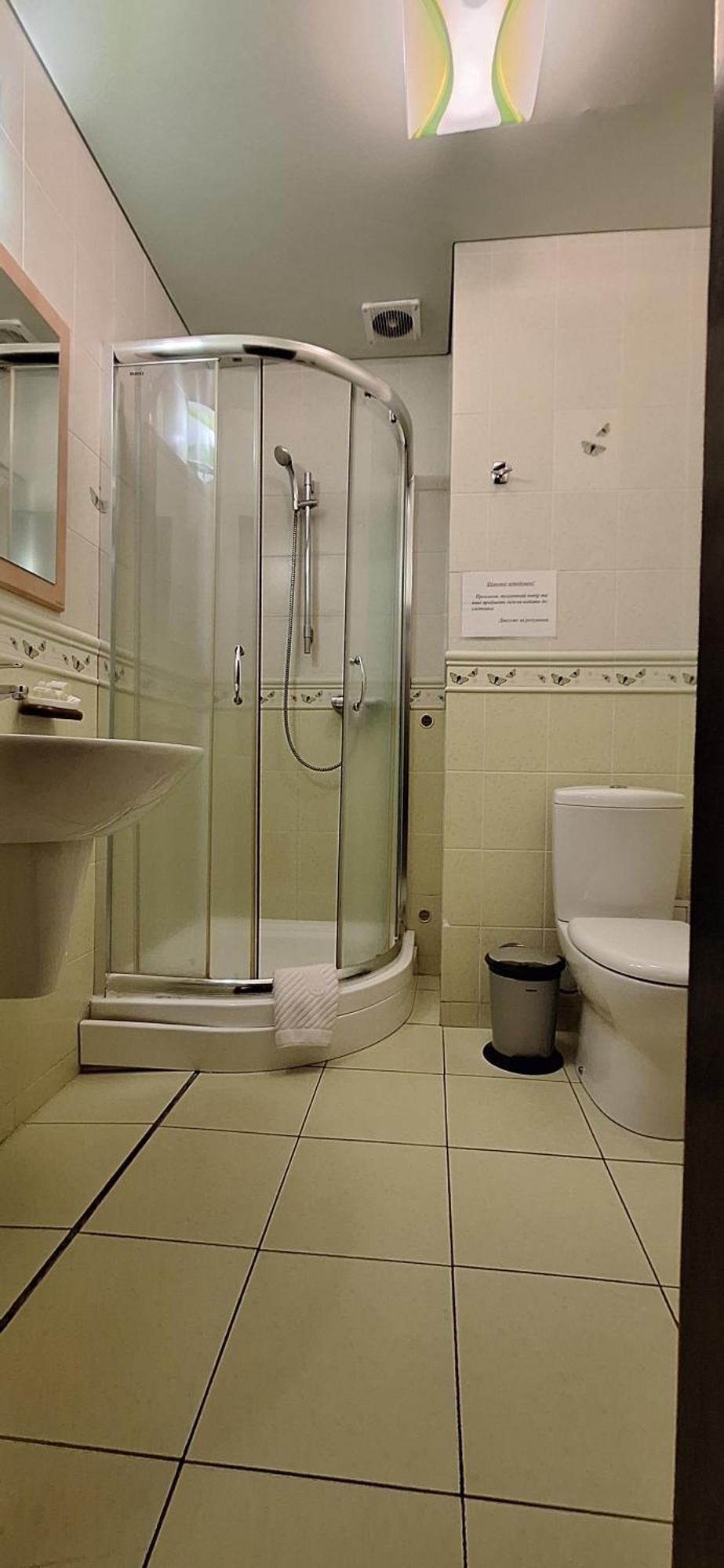 Фільварок Кмитів Hotel Velyki Kosharishcha Bagian luar foto